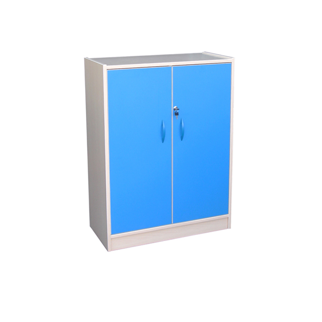 Armario de puertas batientes homologado